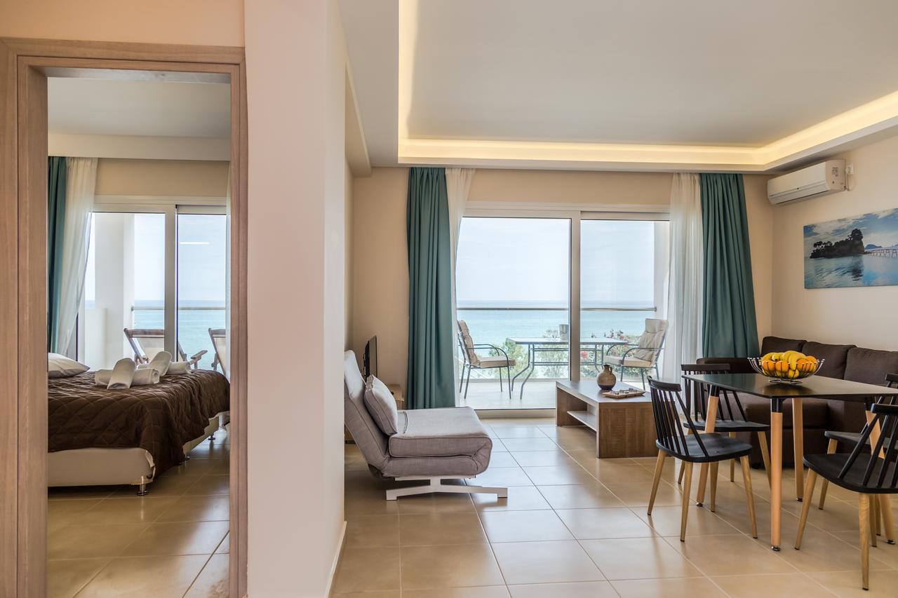 Laura Beach House Alikes Zewnętrze zdjęcie