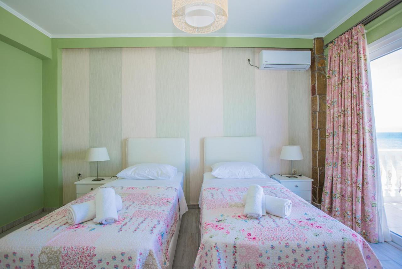 Laura Beach House Alikes Zewnętrze zdjęcie